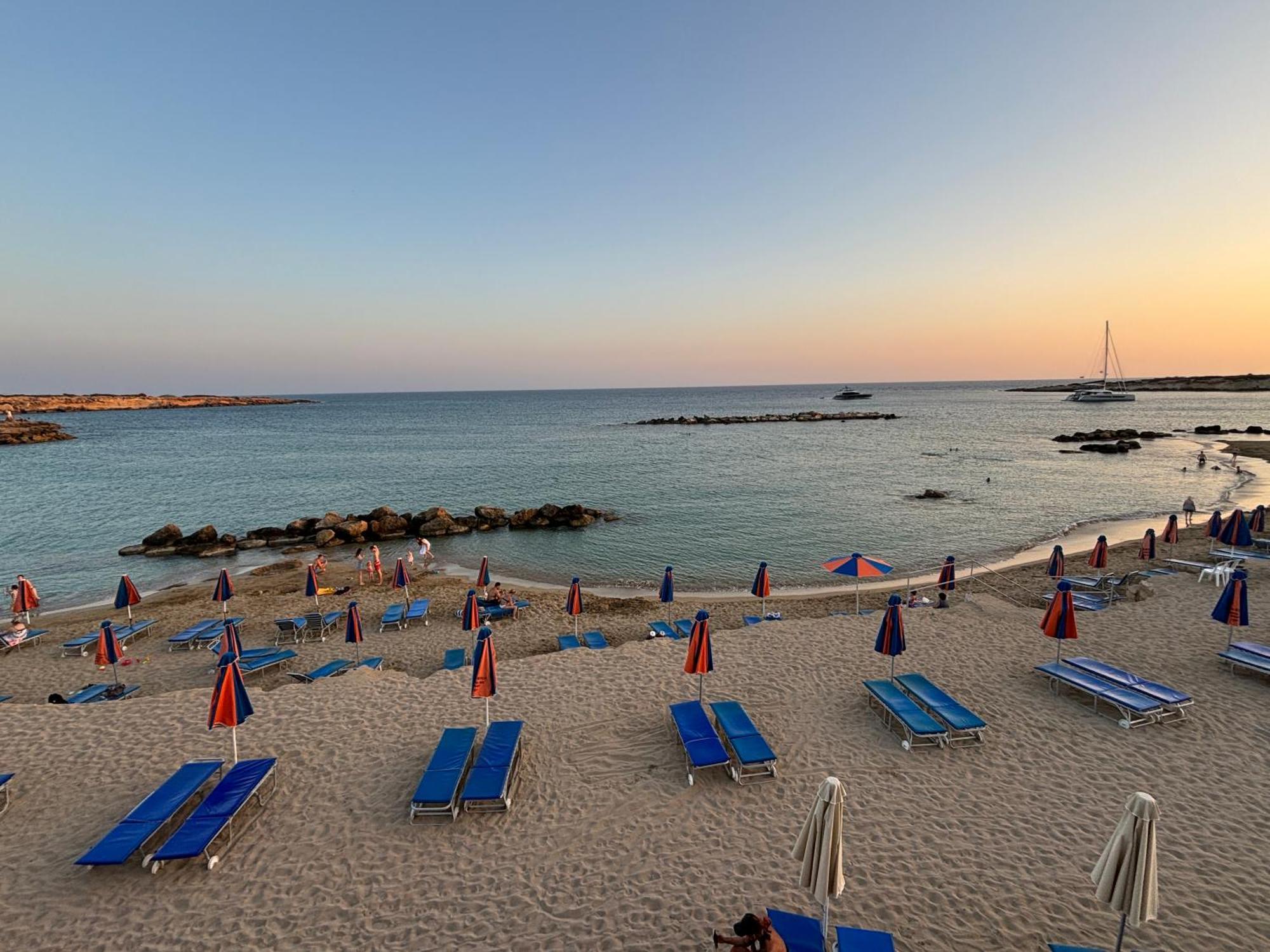 Cozy Apartment In Paphos Beautiful Complex ภายนอก รูปภาพ